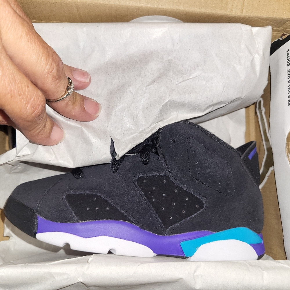JORDAN 6 AQUA